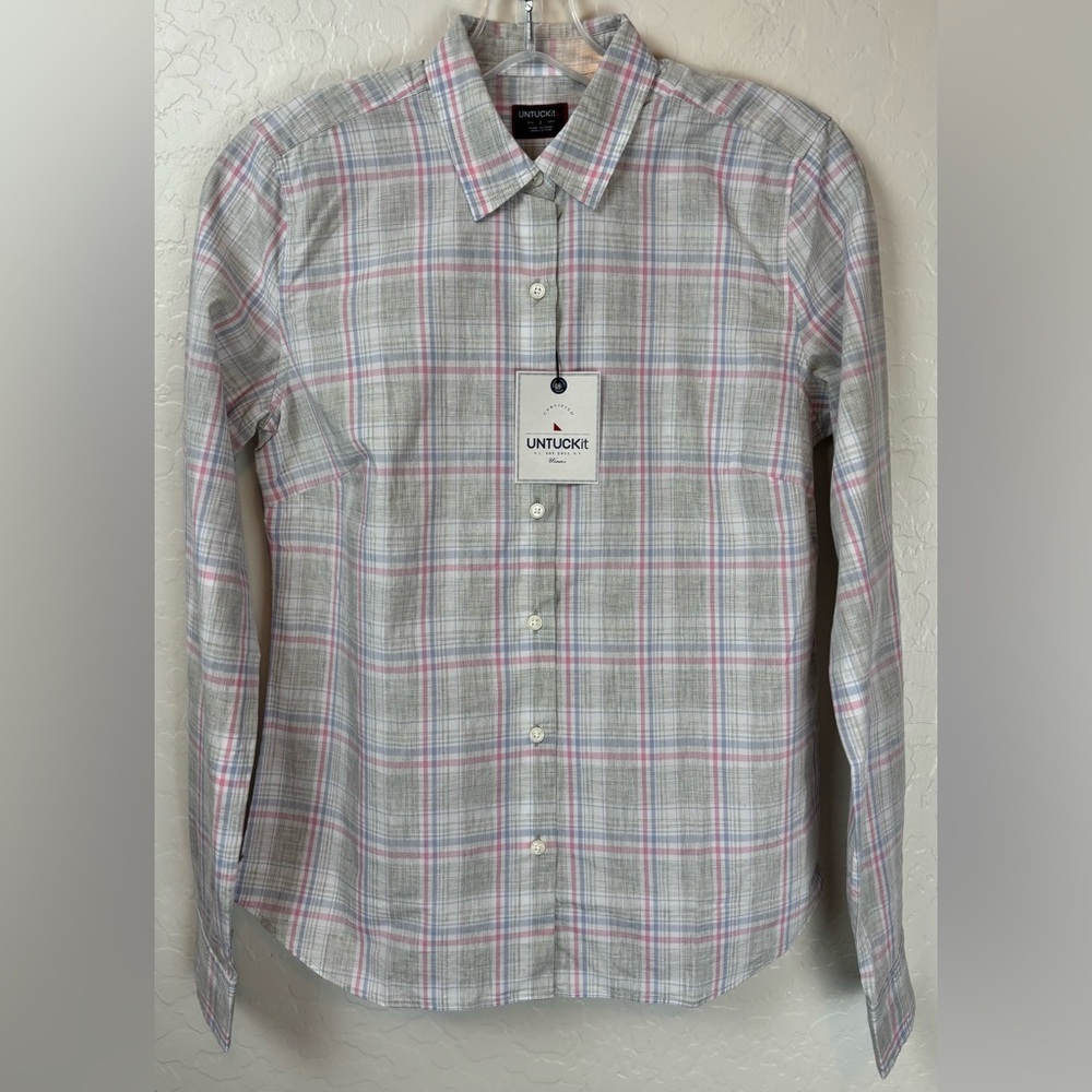 NEW UNTUCKit Women Chasseles Plaid Button Down Shirt Grey Pink Blue Size 2 0975